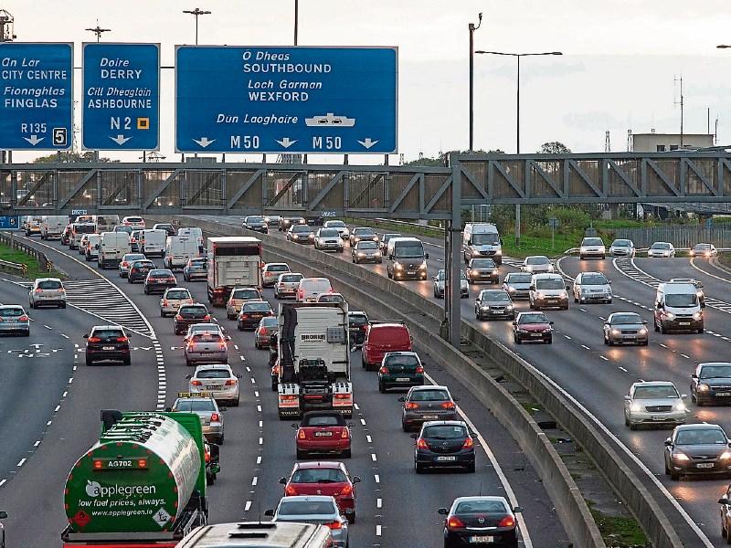 Chaos for commuters as morning crash on major Dublin road causes traffic delays