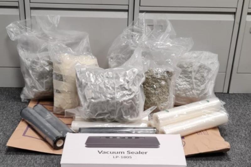 Garda&iacute; stop car before uncovering major drugs haul at house in Dublin