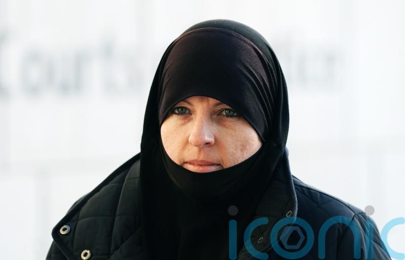 Lisa Smith tried to justify suicide bombings, former friend tells trial