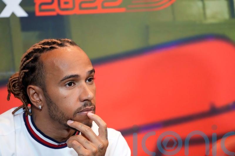 Lewis Hamilton urges more F1 stars to come forward and discuss topical issues