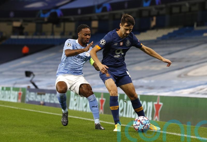 Midfielder Fabio Vieira completes Arsenal switch