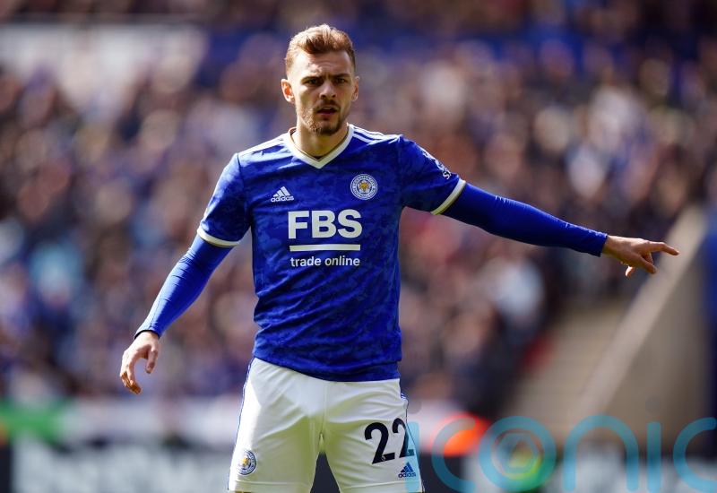 Kiernan Dewsbury-Hall commits to Leicester with new five-year deal