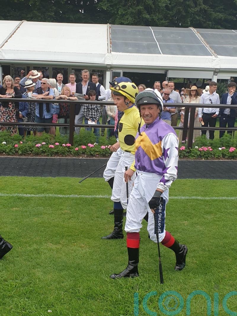 Dettori bounces back as he wins on only ride at Newmarket