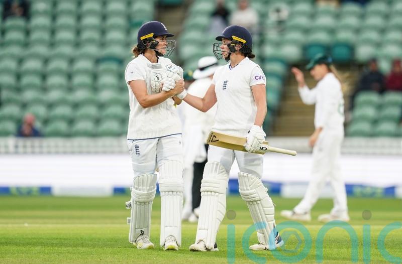 Sciver stars and Davidson-Richards makes history &ndash; day two in the women&rsquo;s Test