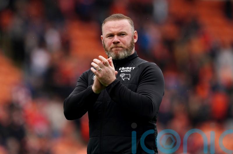 Wayne Rooney urges Derby fans to get behind his successor
