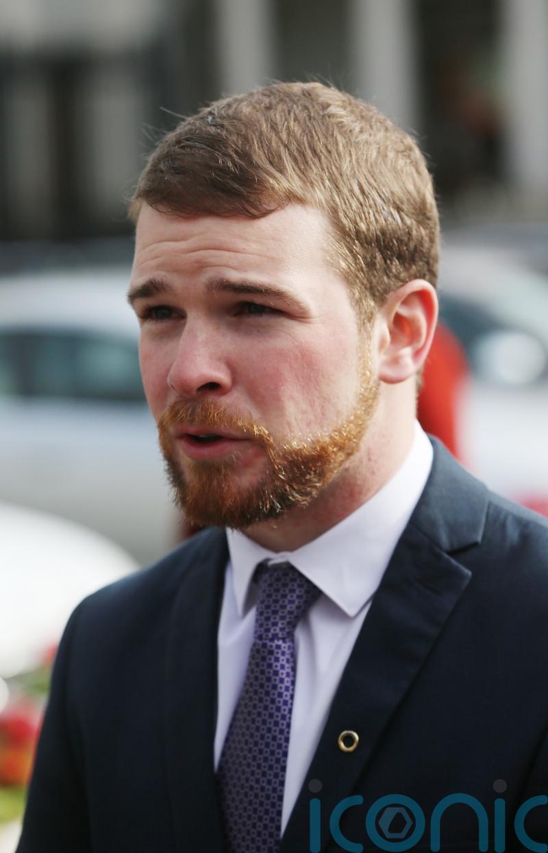 Expand back-to-school allowance to middle income families, says Sinn Fein