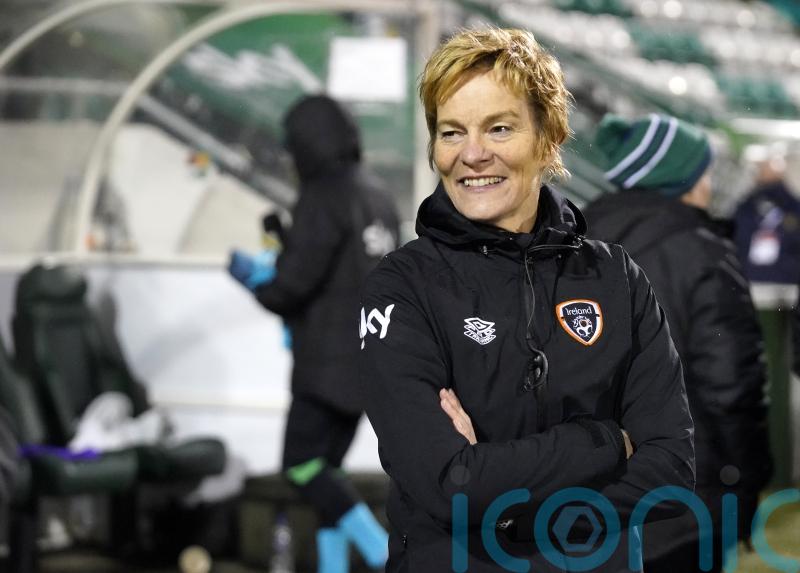 Football Association of Ireland supports Vera Pauw over allegation of abuse