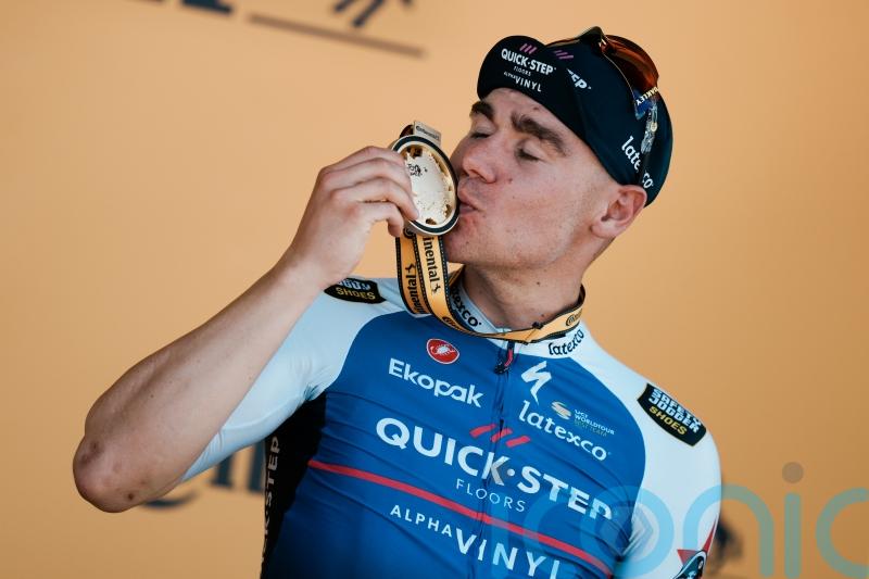 Fabio Jakobsen claims maiden Tour stage win after chaotic finish on day two