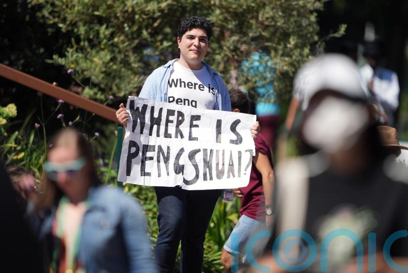 Where Is Peng Shuai? protester kicked out of Centre Court during men&rsquo;s final