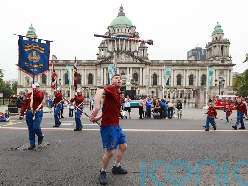 Twelfth demonstrations in Northern Ireland peaceful despite 8 arrests, PSNI confirms