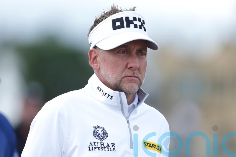 Ian Poulter gets rough reception at St Andrews as injury rules out Justin Rose