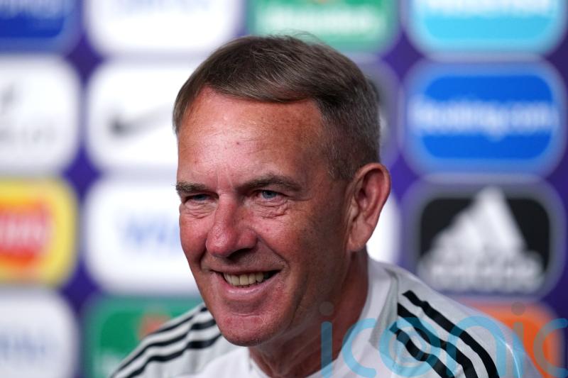 Kenny Shiels tells Northern Ireland to ignore England gulf in Euro 2022 swansong