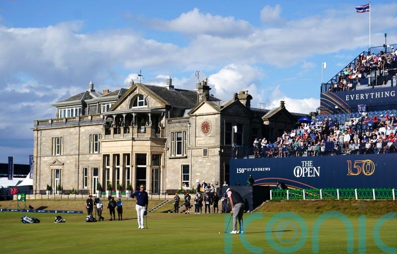 Cameron Smith sets new Open record as Tiger Woods makes emotional early exit