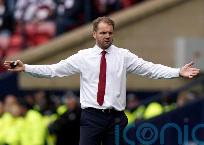 Robbie Neilson rewarded for &lsquo;tremendous hard work&rsquo; with new Hearts contract