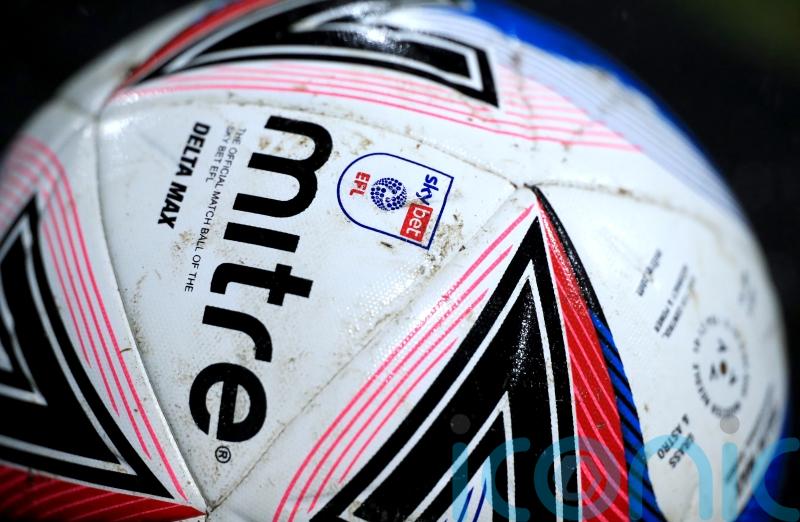 Stockport fightback comes up short on league return