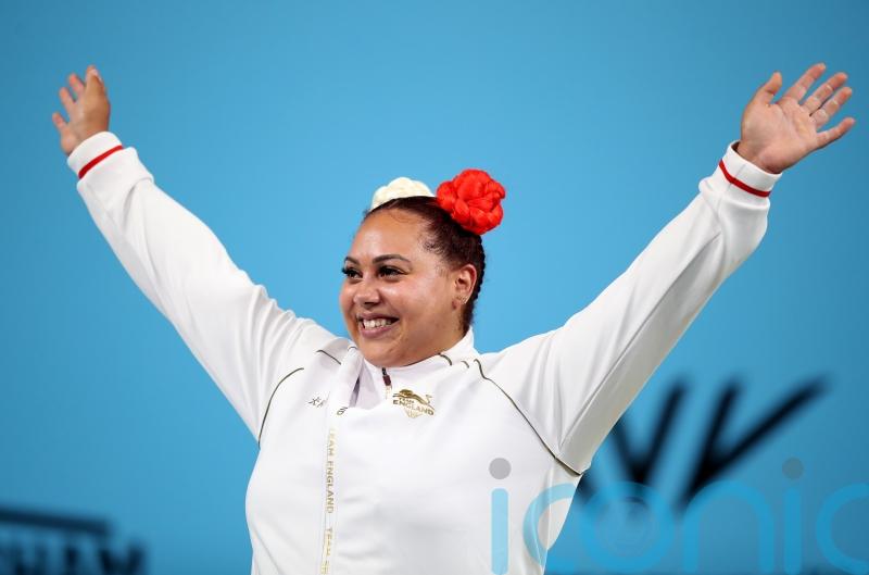 Emily Campbell produces record-breaking performance to win Commonwealth gold