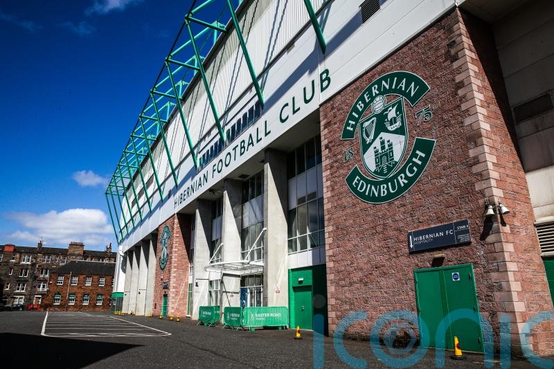 Jair Tavares suspended as Hibernian host derby rivals Hearts