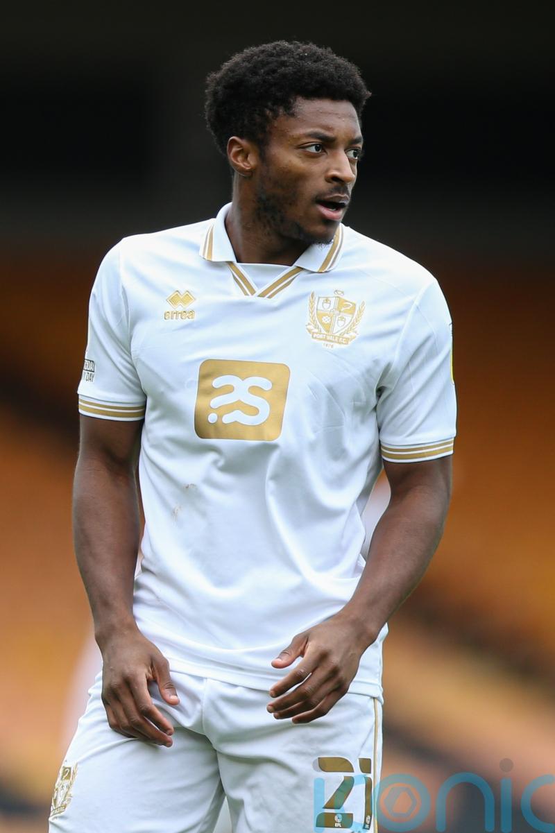 Rochdale leave it late to see off Burton