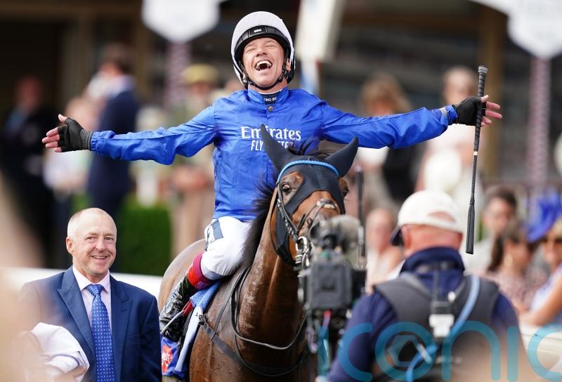 Dettori at his brilliant best as Trawlerman wins Ebor