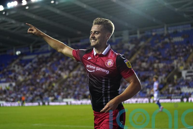 Stevenage wait on Danny Rose and Luke Norris for Peterborough clash