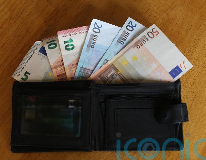 Government cannot fully compensate everyone for high energy prices &ndash; watchdog