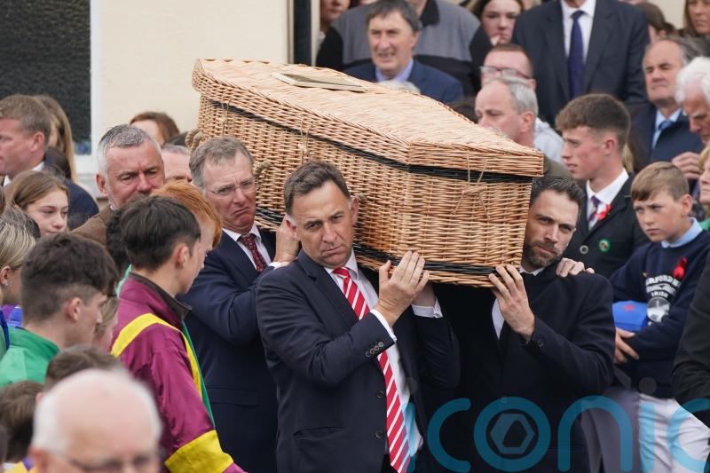 Jockeys and trainers among hundreds at funeral of &lsquo;charismatic&rsquo; Jack de Bromhead