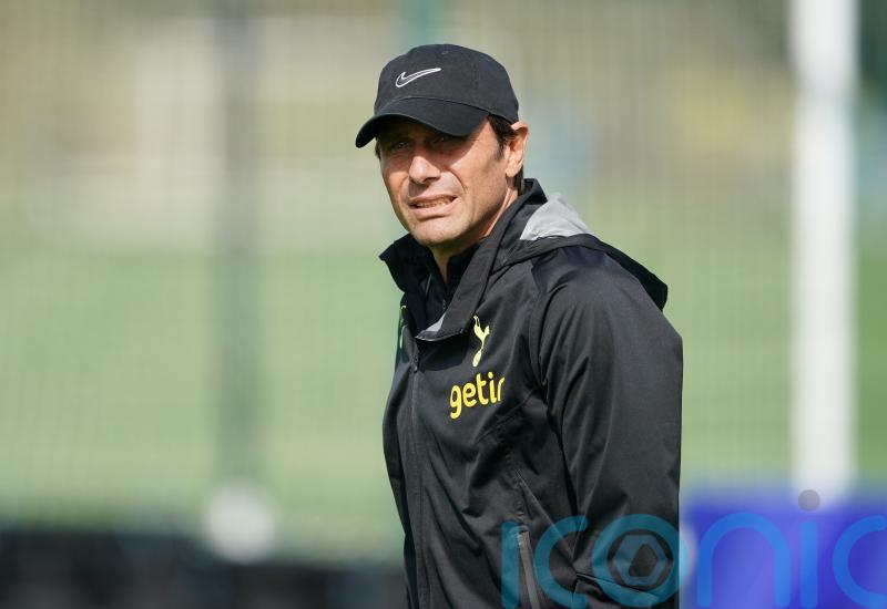 Antonio Conte visited Buckingham Palace to pay his respects to the Queen