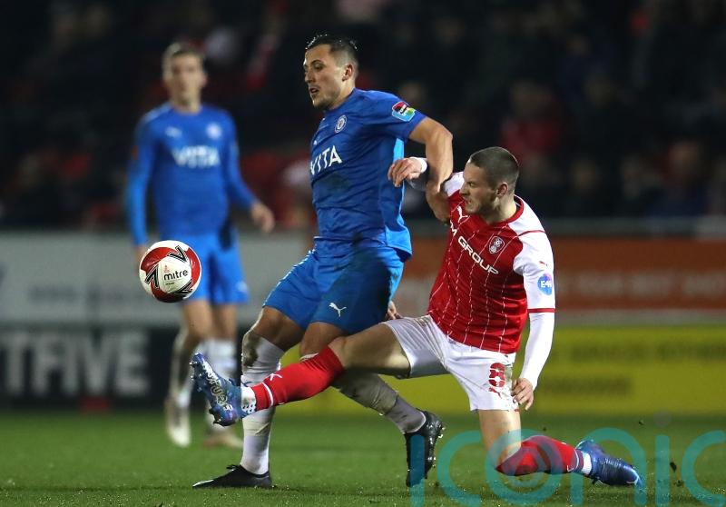 Stockport held to goalless draw by out-of-form Harrogate