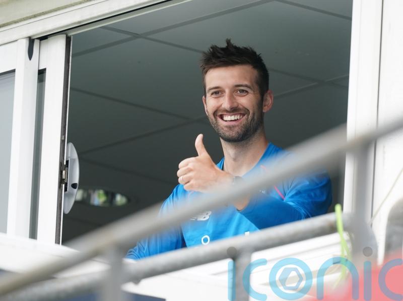 Mark Wood stars with his fierce pace as England restrict Pakistan total