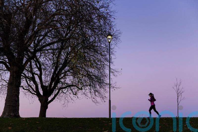 GUIDE: Ways to find workout motivation as the days get shorter and colder