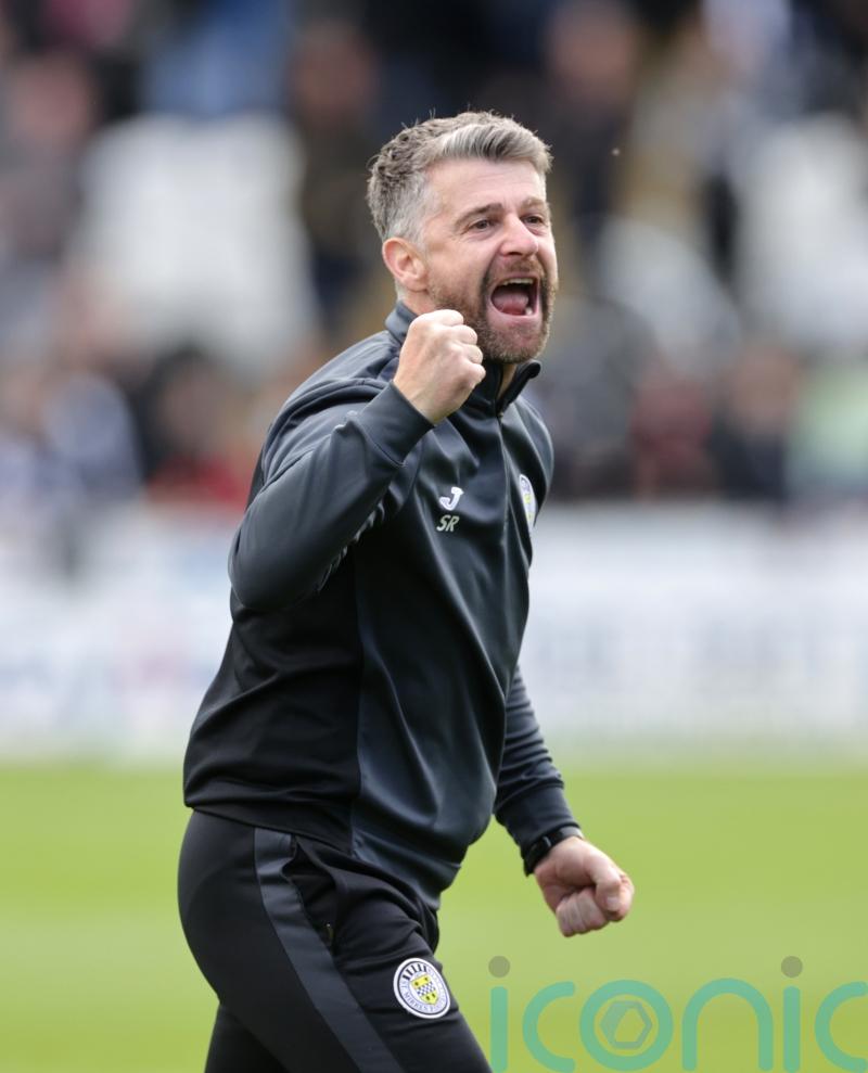 St Mirren snatch dramatic late victory over Livingston to move into third