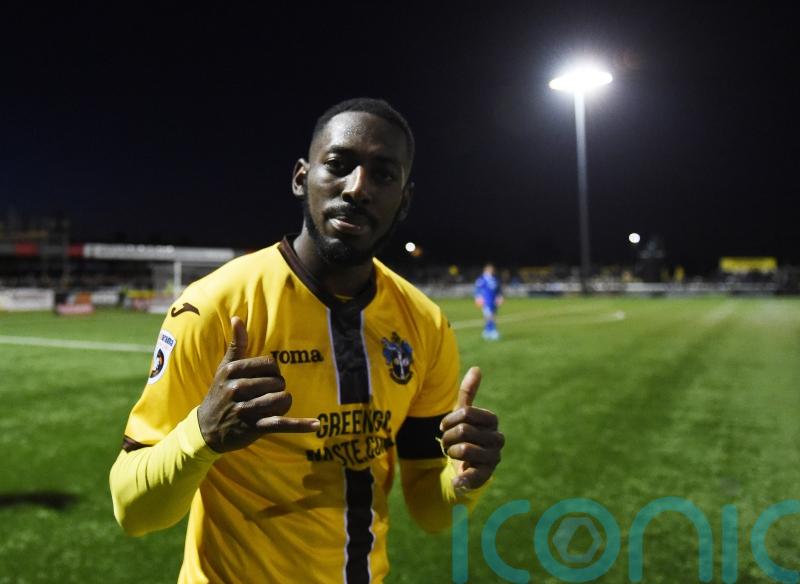 Roarie Deacon denies FC Halifax at the death