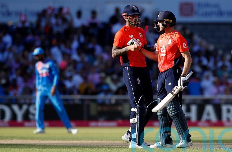 Jos Buttler and Alex Hales hit half-centuries as England sparkle in Perth opener