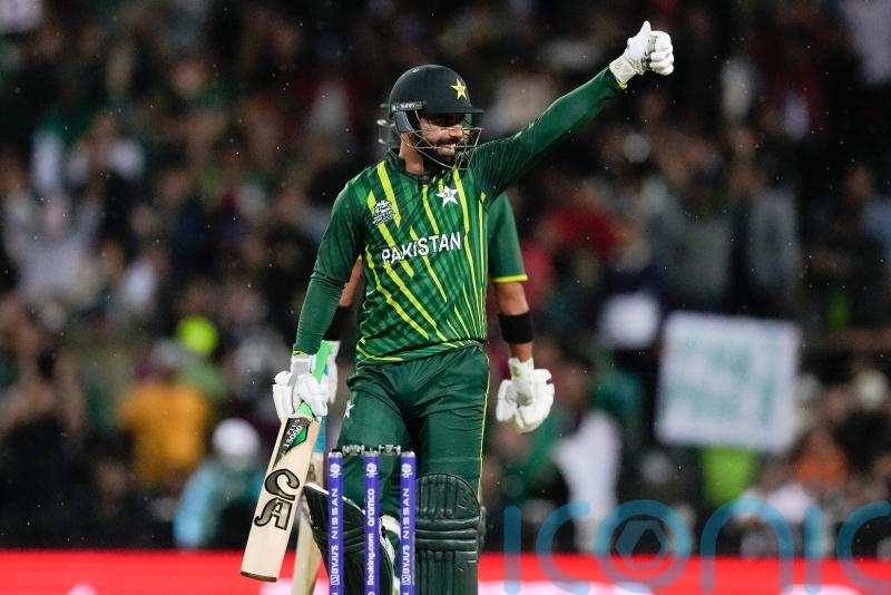 Shadab Khan shines as Pakistan beat South Africa to retain slim semi-final hopes
