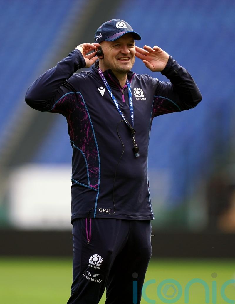Gregor Townsend urges Scotland fly-halves to prove they can be number one