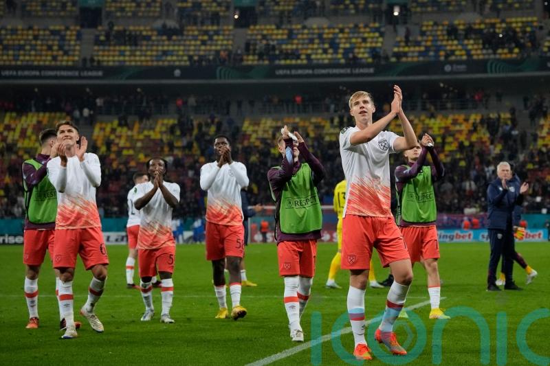 Oliver Scarles revels in &lsquo;surreal&rsquo; debut after West Ham teenager stars at FCSB