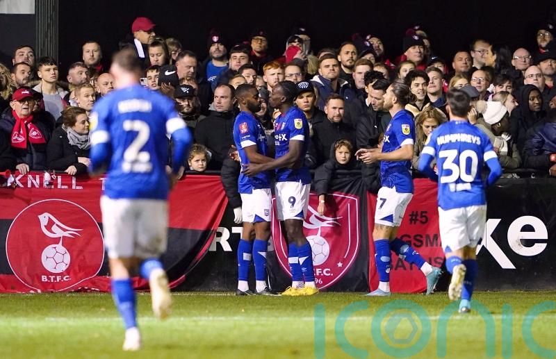 Ipswich beat battling Bracknell to reach FA Cup second round