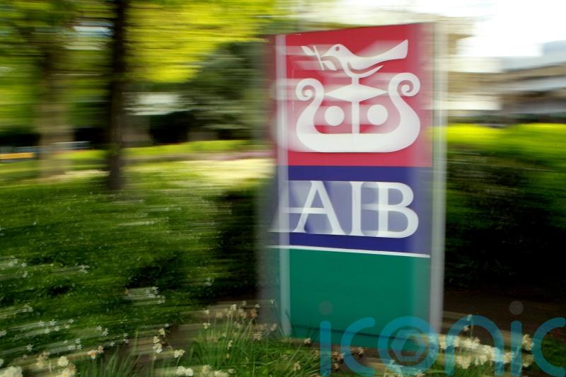 State &lsquo;making progress&rsquo; recovering taxpayer funds used to rescue banks &ndash; Donohoe