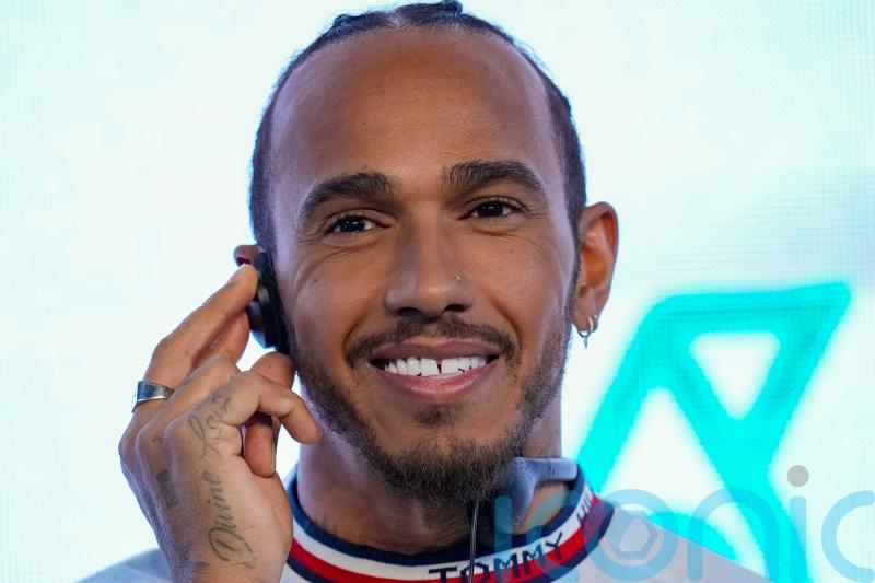 Lewis Hamilton fifth in final practice ahead of bid to stave off winless season