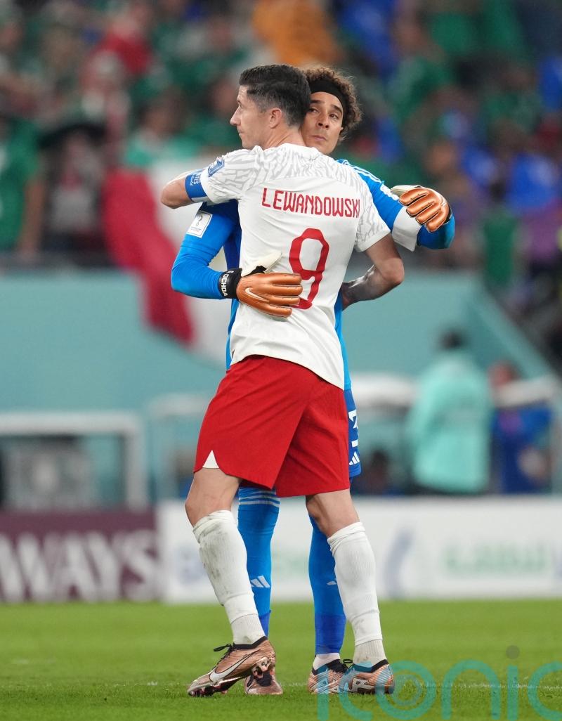 Robert Lewandowski backed to bounce back from penalty miss and lead Poland