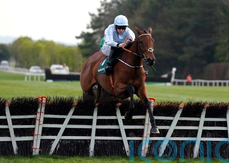 Honeysuckle on target with record-breaking Hatton&rsquo;s Grace in sight