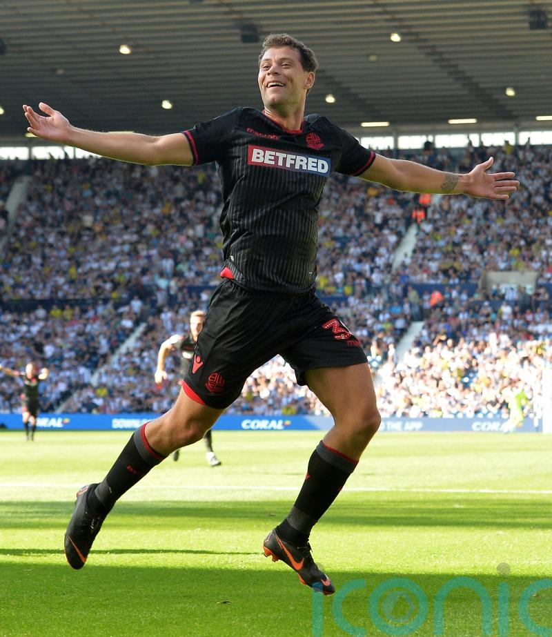 Yanic Wildschut eyeing return as Oxford take on Barnsley