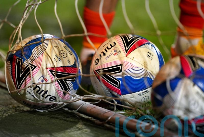 Macaulay Langstaff at the double as Notts County win thriller to stay top