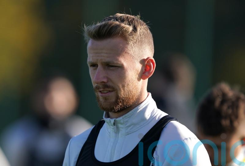 Stephen Kingsley: Having fit players doesn&rsquo;t mean Hearts will go on winning run