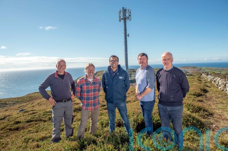 Full mobile and broadband connection secured on island after community effort