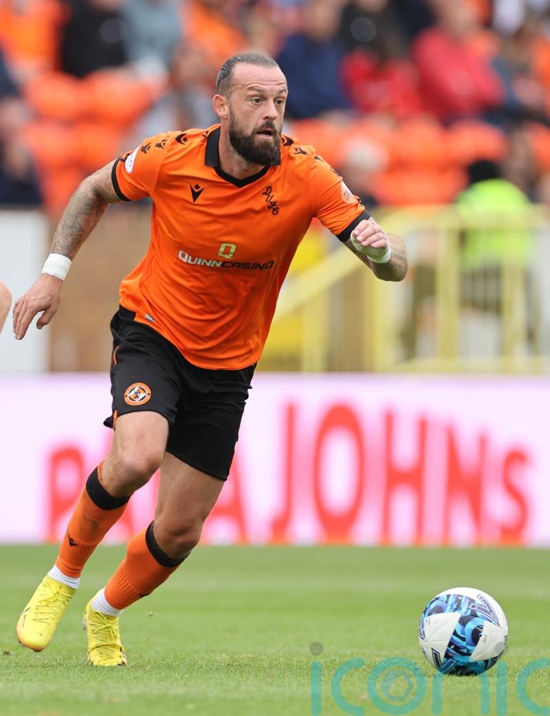 Liam Fox hopeful Steven Fletcher is fit face Ross County
