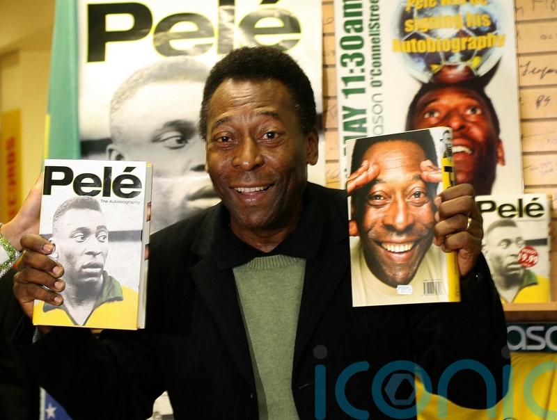 &lsquo;The greatest of all time&rsquo; &ndash; Tributes paid after Pele dies aged 82