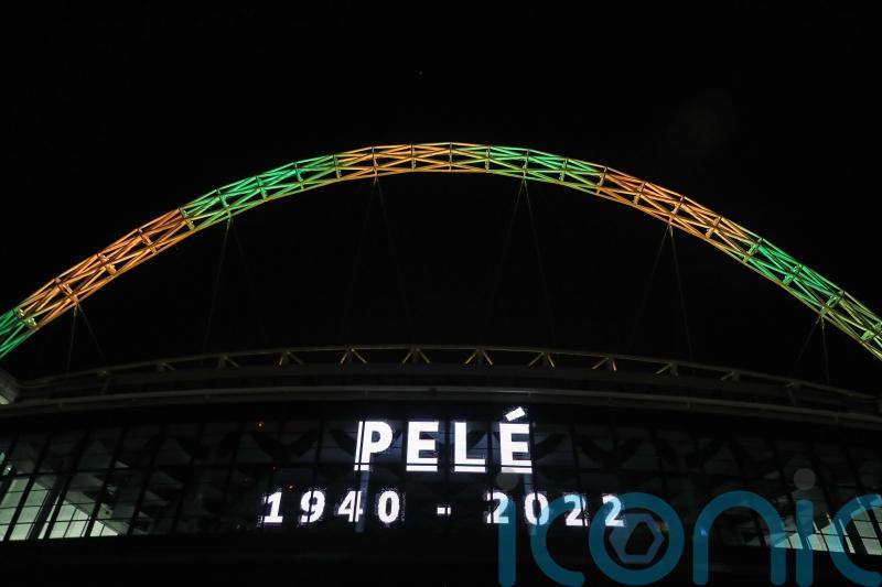 An absolute giant &ndash; Newcastle boss Eddie Howe pays tribute to Pele