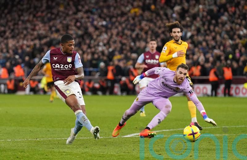 Unai Emery backs Leon Bailey after tearful forward&rsquo;s miss cost Villa derby win