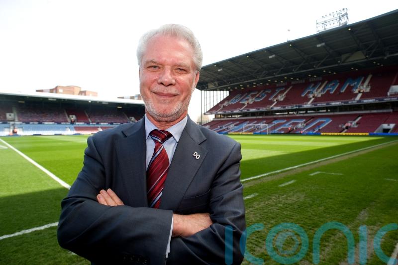 A great man and a complete gentleman &ndash; tributes paid to David Gold